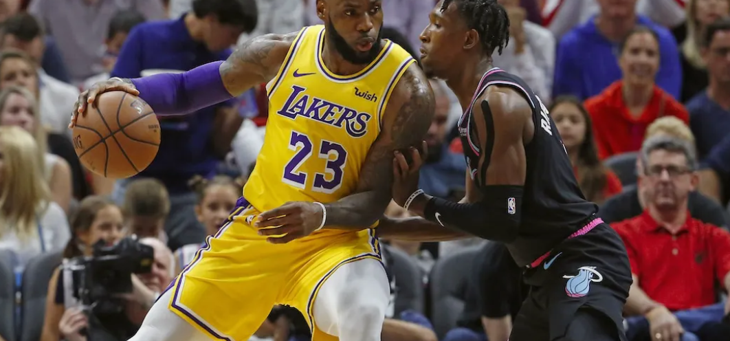 4 Post Moves Every Basketball Player Needs