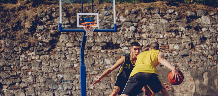 Breaking basketball presses