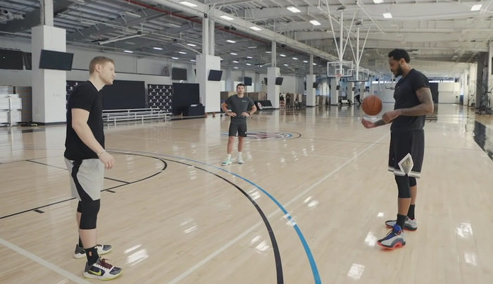 Carmelo Anthony Quick Release