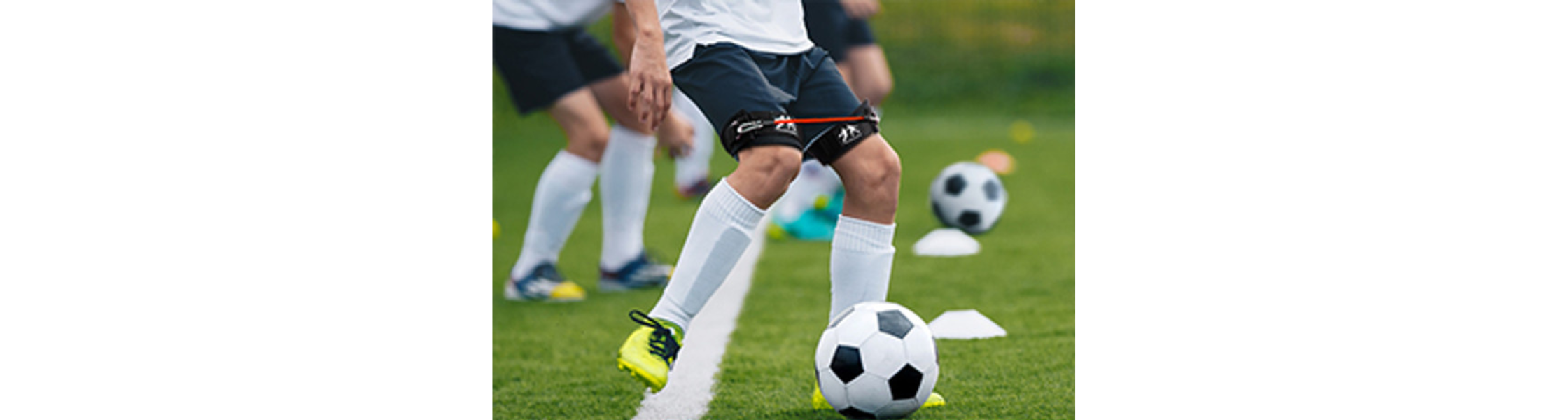 Thighs vs. Ankles: Which is the Best Way to Use Resistance Bands in Your Workout?