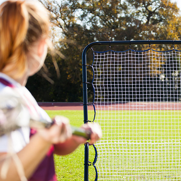 MULTI-SPORT TRAINING REBOUNDER