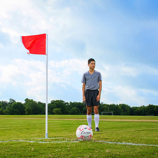 SPRING LOADED CORNER FLAGS