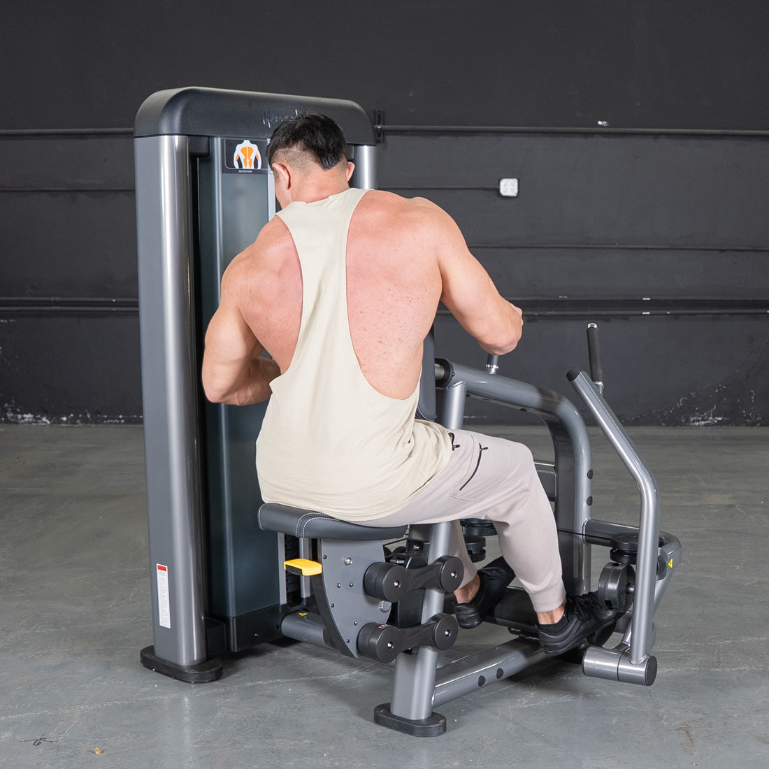 Elite Plus Seated Row - Iso-Lateral Machine | Muscle D Fitness