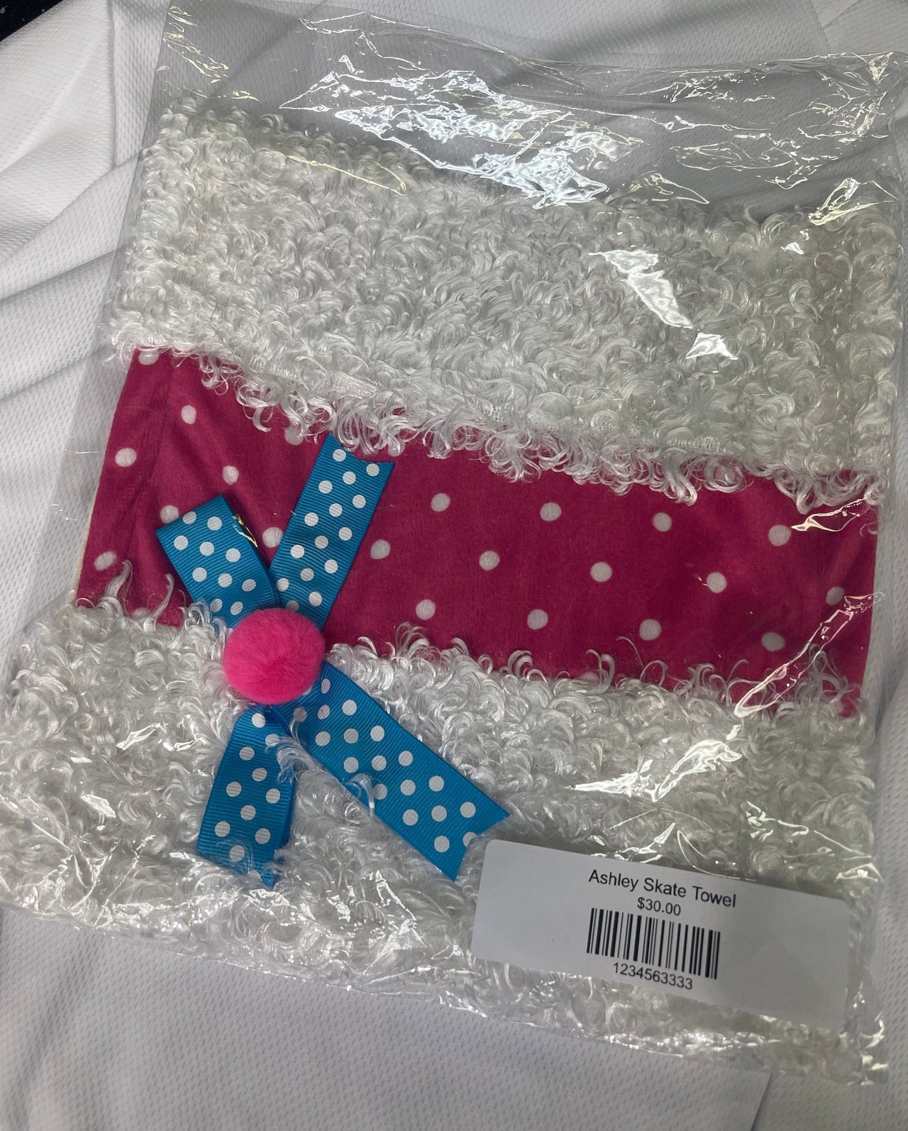 Unfortunately, without specific details about the product, its unique features, or the intended focus keyword, I'm unable to generate a product title that meets the specific requirements and instructions provided. Please provide more details about the