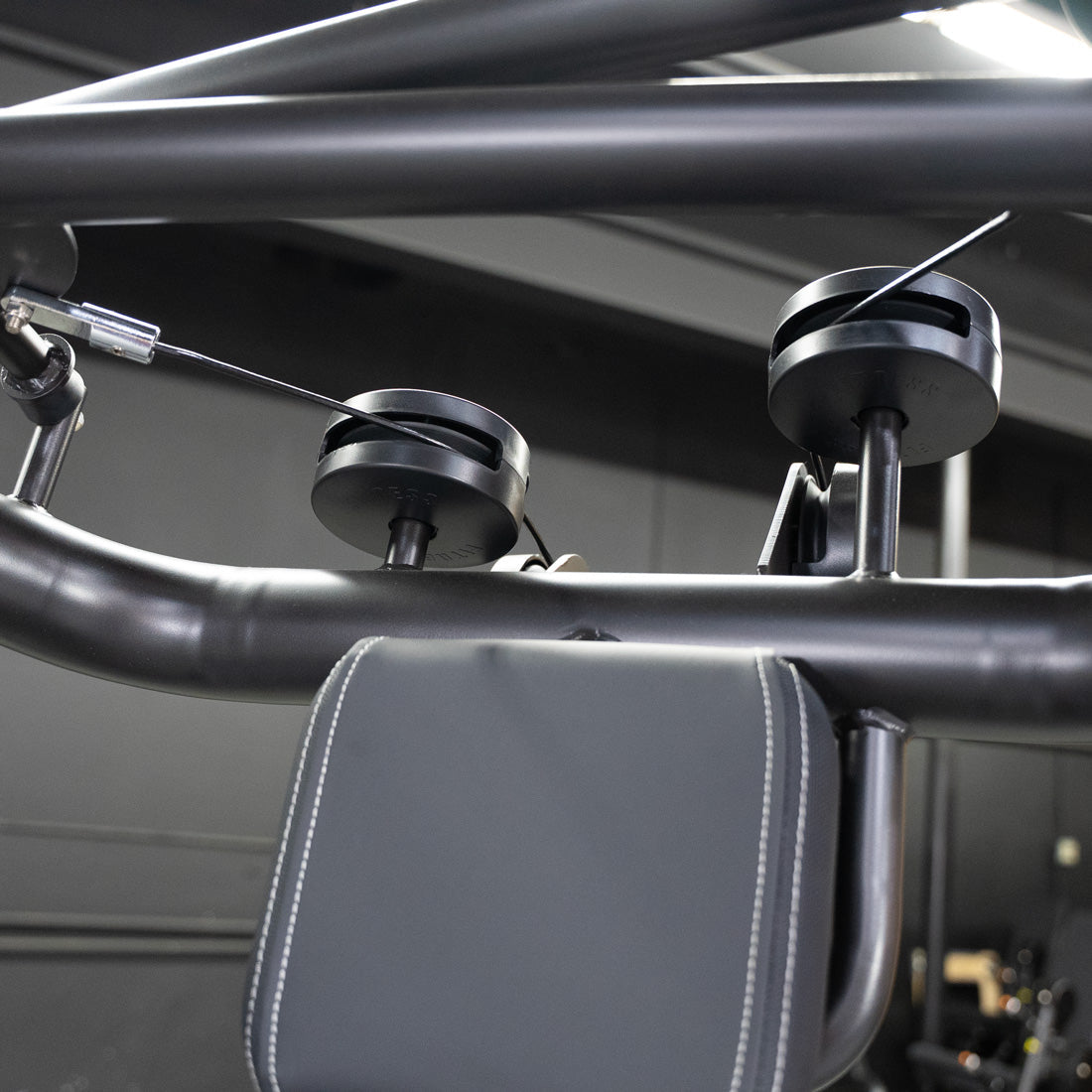 Vogue Chest Press - Muscle D Fitness - Adjustable Seat - Pin Selectorized - Pec Workout