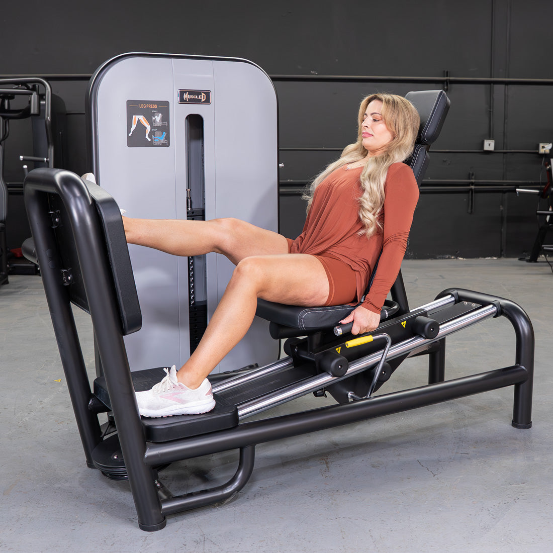Vogue Leg Press - Muscle D Fitness - Adjustable Seat - Pin Selectorized - Quads Glutes Calf Workout